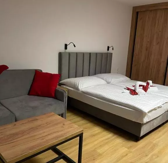 Hotelli Penzion Mountain