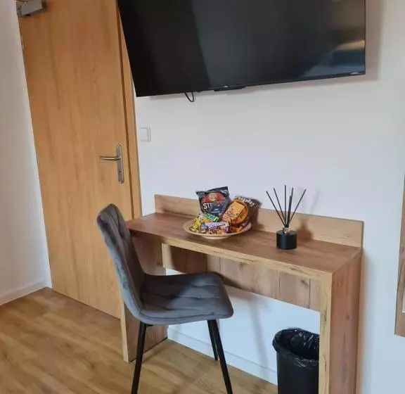 Hotelli Penzion Mountain