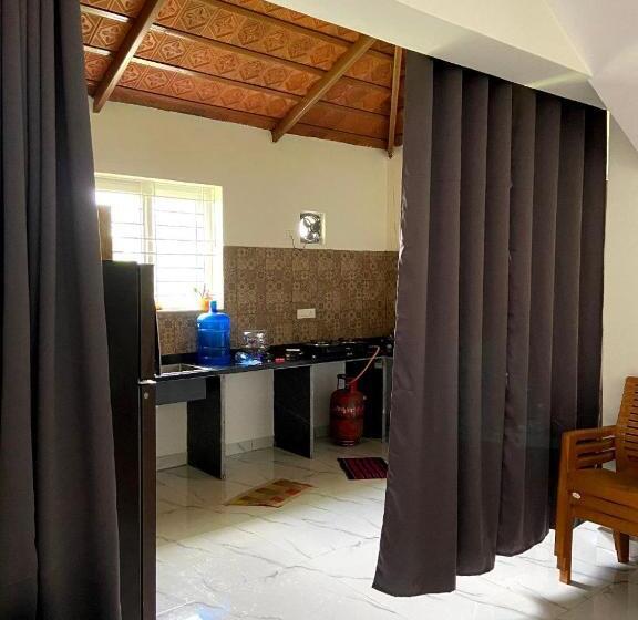 Отель Vyana Farm House