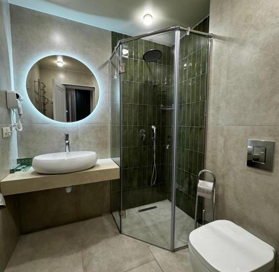 Ketrin Hotel Restaurant