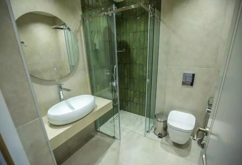 Ketrin Hotel Restaurant