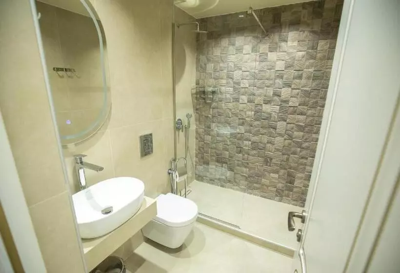 Ketrin Hotel Restaurant