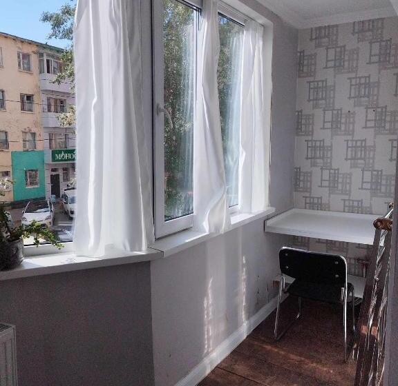 Mars Hostel Bumbugur