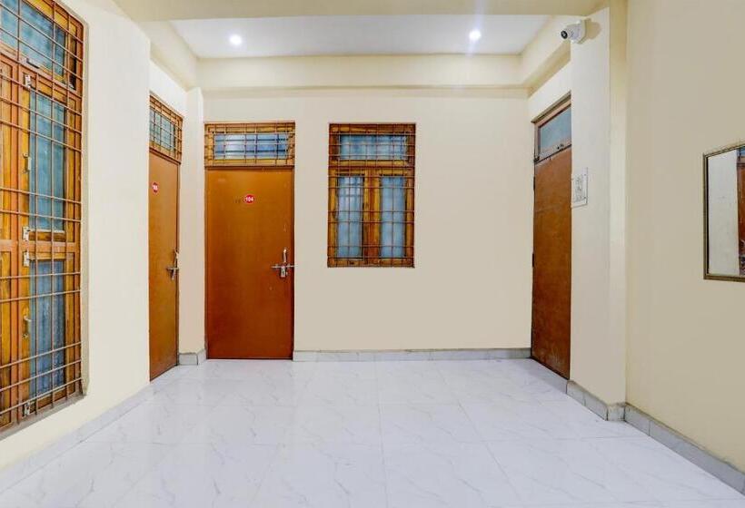 Oyo Hotel Dharma Stay