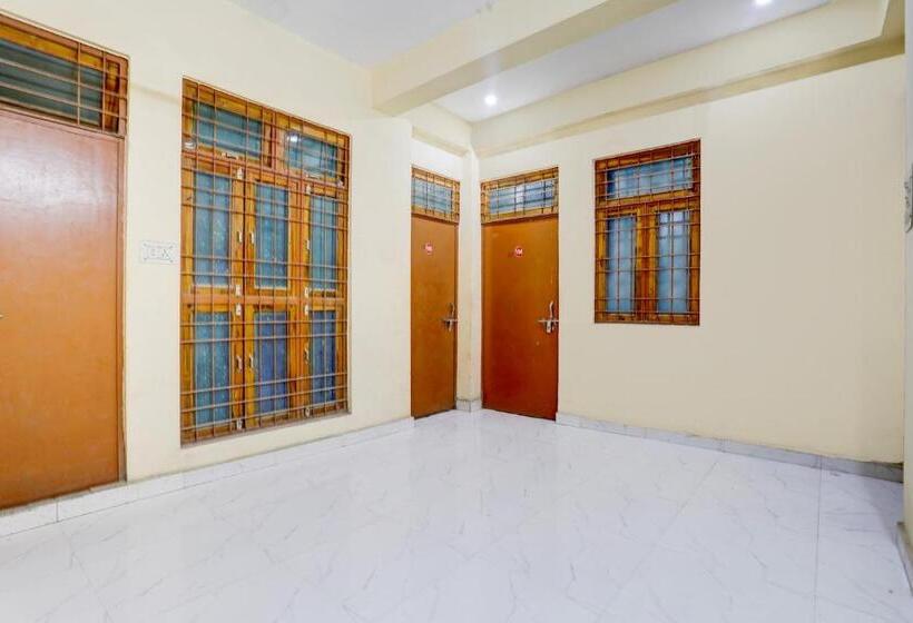 Oyo Hotel Dharma Stay