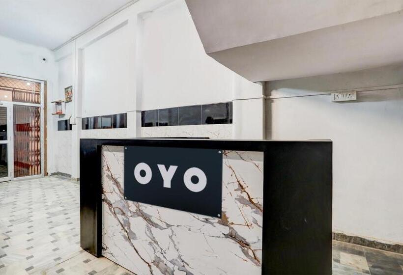 Oyo Hotel Dharma Stay