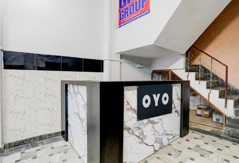 Oyo Hotel Dharma Stay