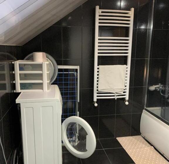 پانسیون Guest House Akaki