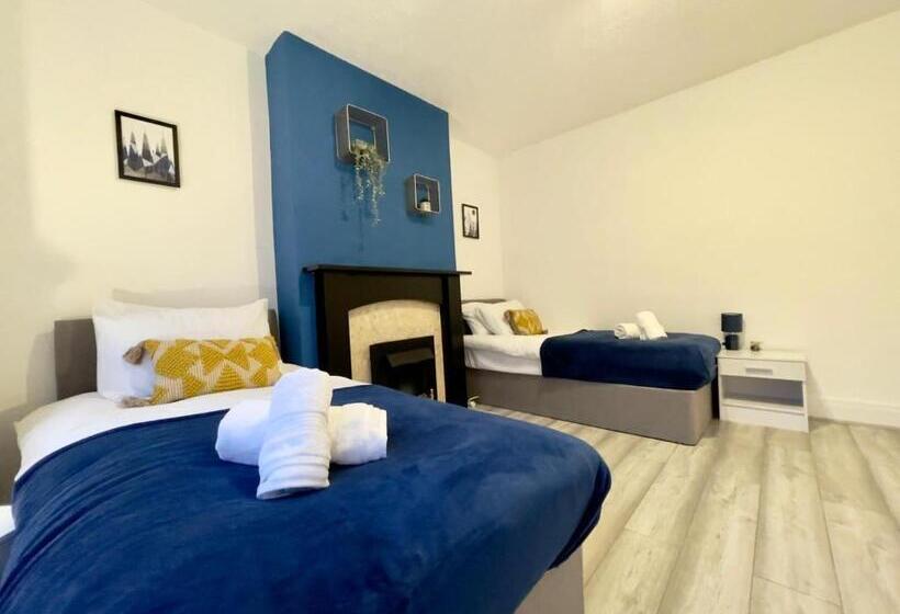 پانسیون Sariyu Space Luton