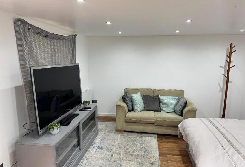 Pensionat Twickenham Stadium Studio