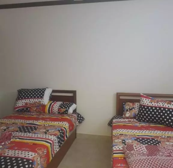 استراحتگاه لاسرينا بالم بيتش مرحلة خورشيد لاند سكيب غير مكتمل للايجار اليومي او الشهري او السنوي