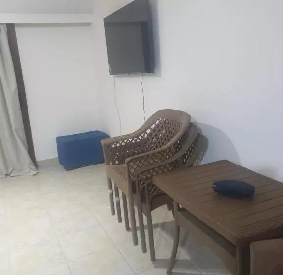 استراحتگاه لاسرينا بالم بيتش مرحلة خورشيد لاند سكيب غير مكتمل للايجار اليومي او الشهري او السنوي