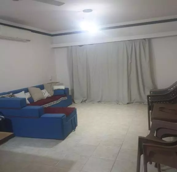 استراحتگاه لاسرينا بالم بيتش مرحلة خورشيد لاند سكيب غير مكتمل للايجار اليومي او الشهري او السنوي