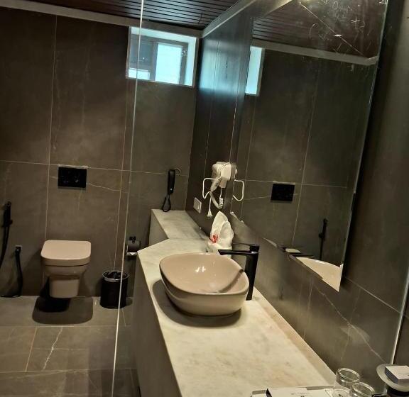 Курорт Sandesh Water Edge Kabini