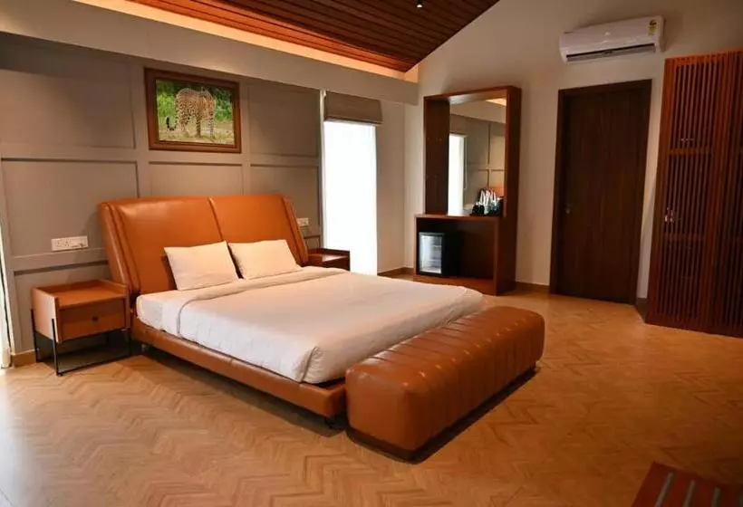 Lomakeskus Sandesh Water Edge Kabini