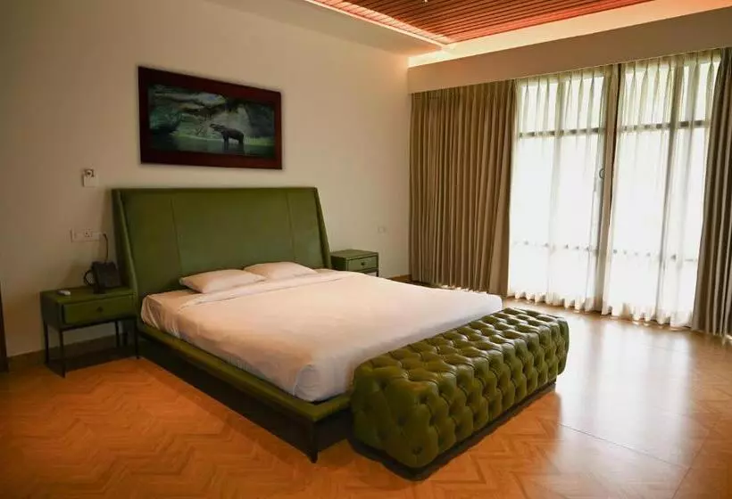 Lomakeskus Sandesh Water Edge Kabini