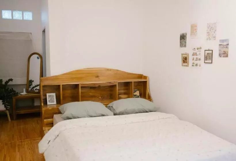 Ta Kaew Hostel ตาแก้ว โฮสเทล