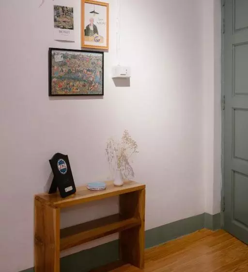 Ta Kaew Hostel ตาแก้ว โฮสเทล