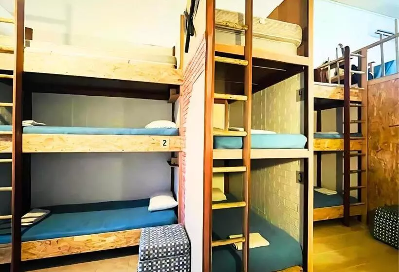 Arodes Asteria Volunteer & Youth Eco Hostel