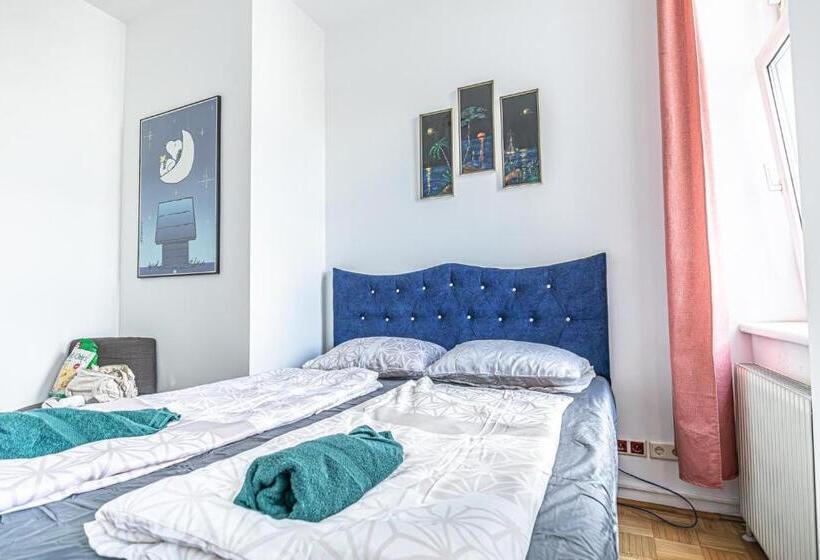 هاستل Near Schönbrunn Economy Rooms In Shared Apartment At Meidling Train Station