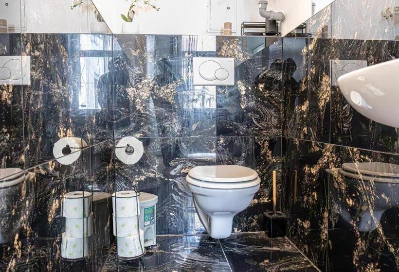 هاستل Near Schönbrunn Economy Rooms In Shared Apartment At Meidling Train Station