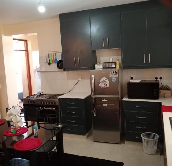 تختخواب و صبحانه Zenden Escape 2br Exec