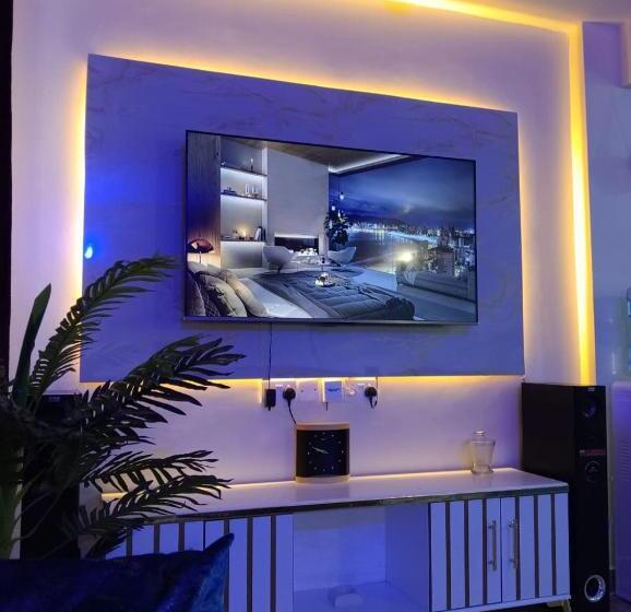 تختخواب و صبحانه Zenden Escape 2br Exec