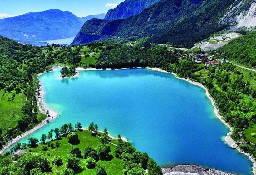 호텔 Locanda Corona