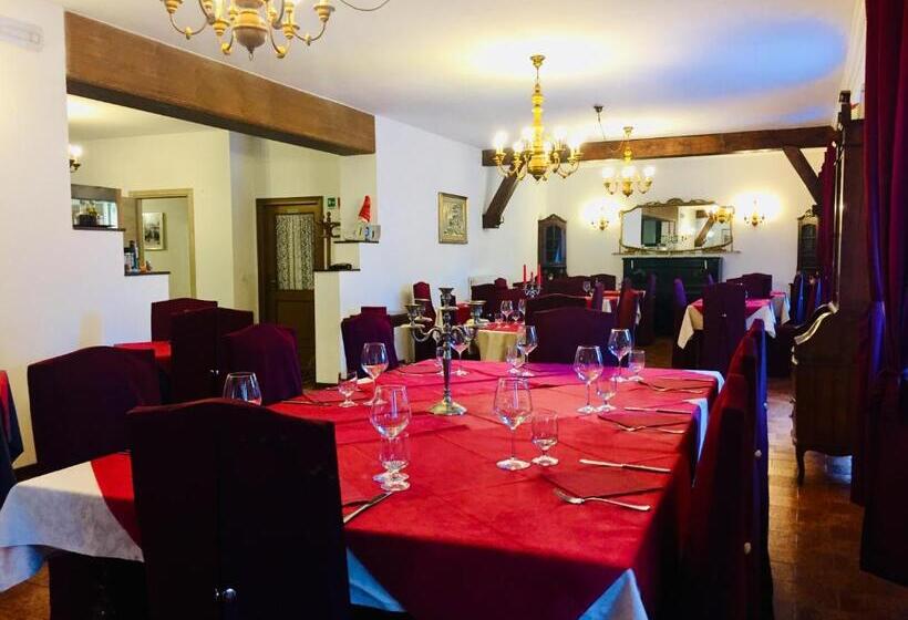 호텔 Locanda Corona