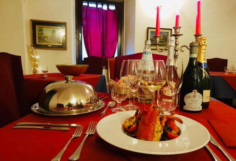 호텔 Locanda Corona