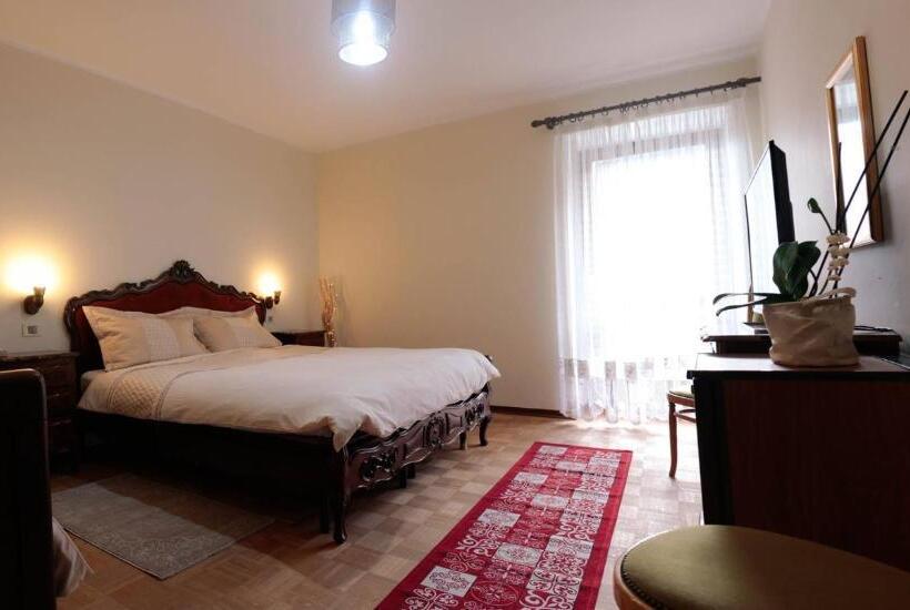 호텔 Locanda Corona