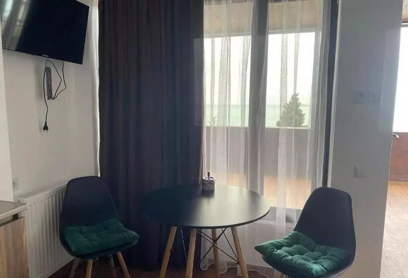 هتل Mzıurı House