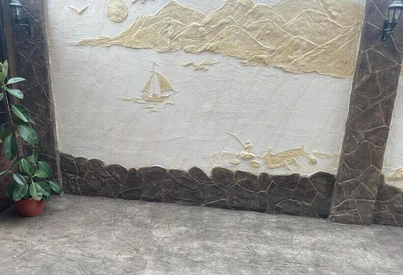 هتل Mzıurı House