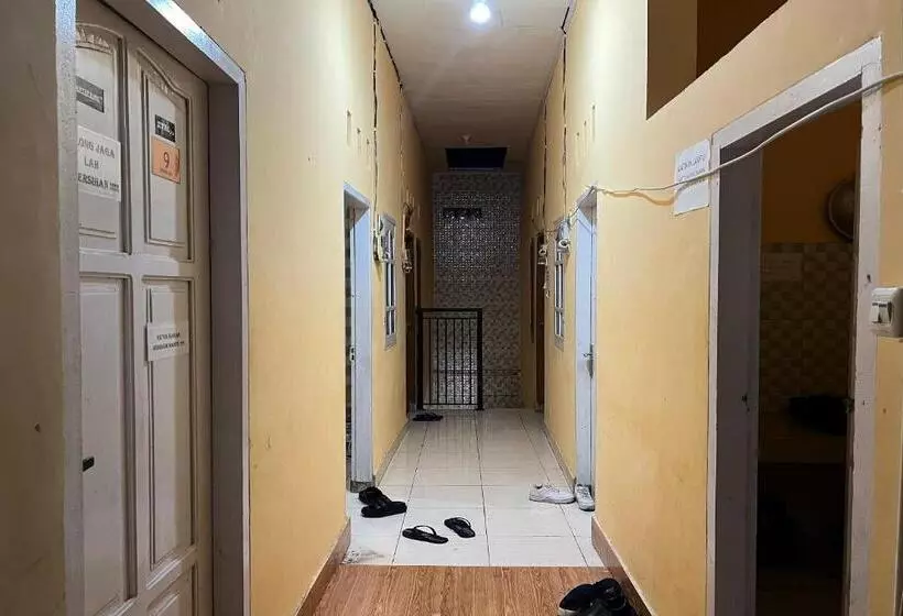 Hotelli Oyo 94060 Kos Rian