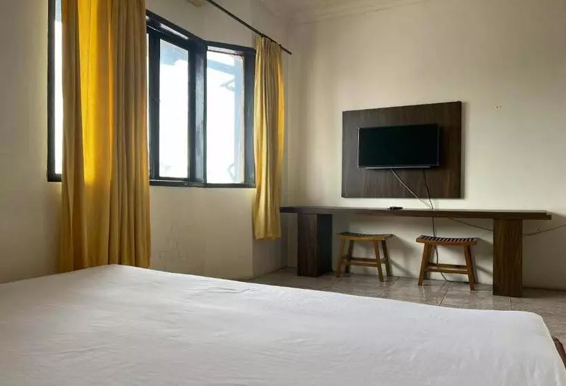 Hotelli Oyo 94060 Kos Rian