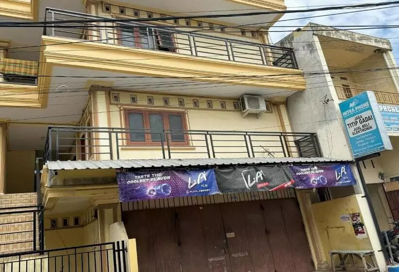 Hotelli Oyo 94060 Kos Rian