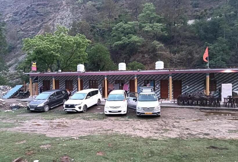 ホテル Seva Palace