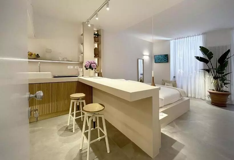 ペンション Allegra Suites