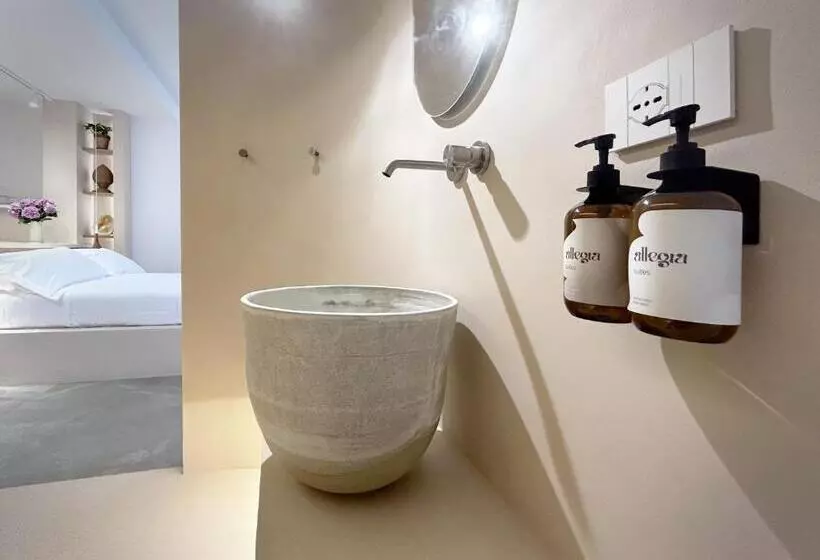 ペンション Allegra Suites
