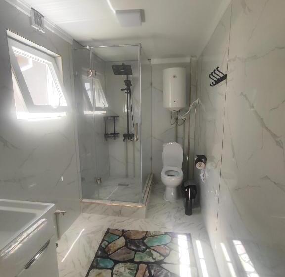 پانسیون Diamond