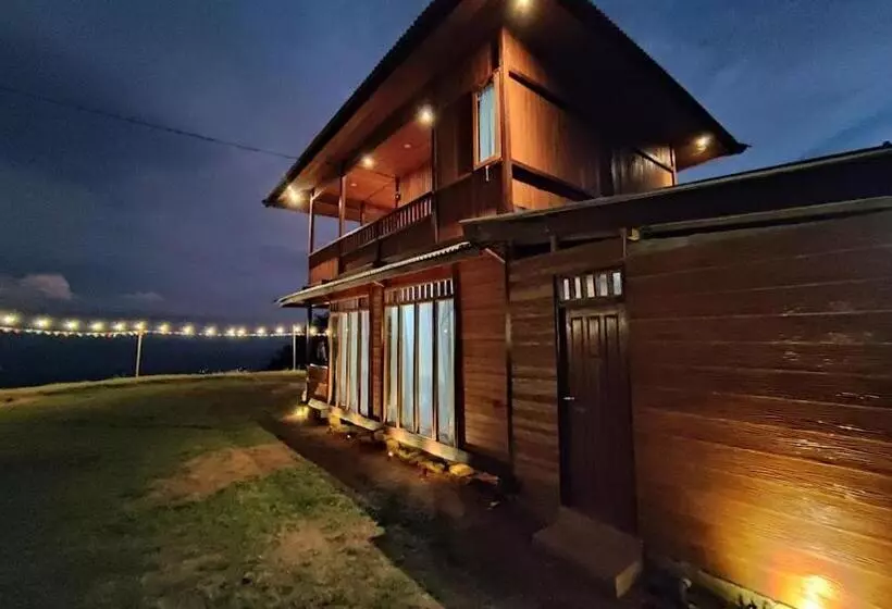 ペンション Loriu Lolai Guest House