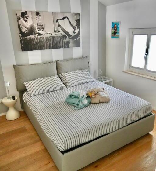 پانسیون Movie Loft Art   Piccolo Attico Immerso Nell Arte Con Parcheggio Privato