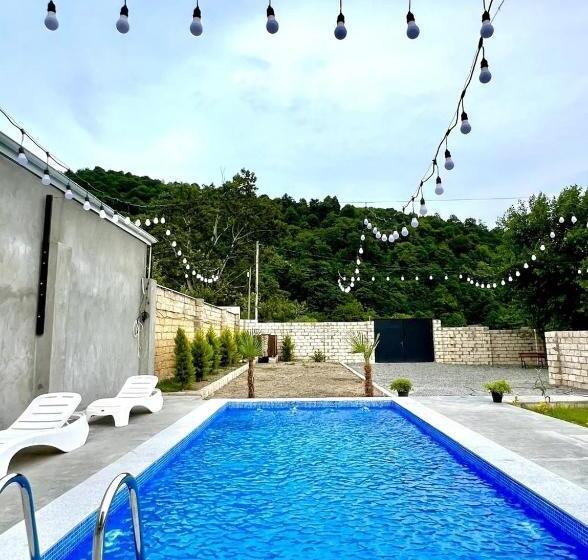 پانسیون Old Land Guest House