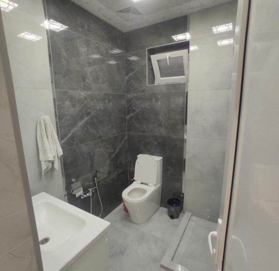 پانسیون Old Land Guest House