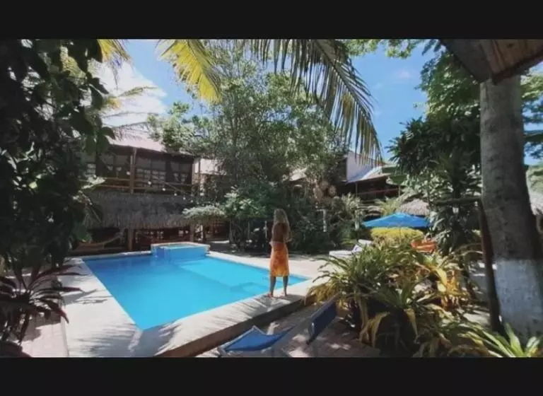 Surf Dream 1b, Departamento Con 2 Cuartos,sala,cocina, Esta Adentro De Un Hotel Con Desayuno Incluid
