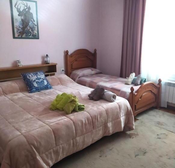 ベッドアンドブレックファースト A Casa De Abelleira Ponteareas