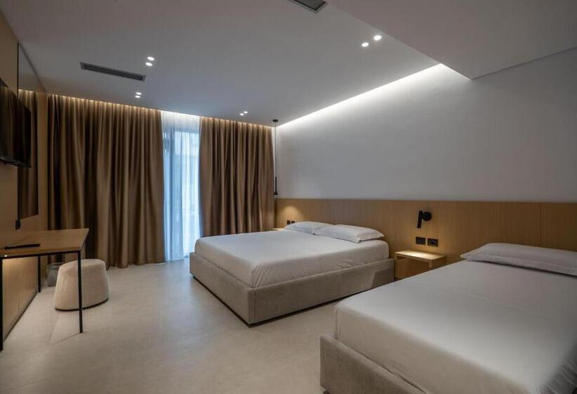 هتل Austin Boutique