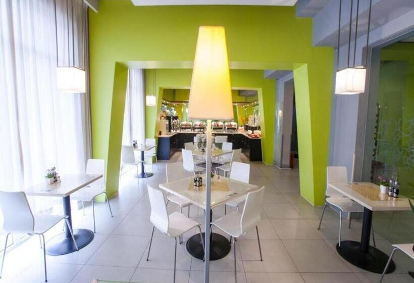 בית מלון כפרי Jinjiang Inn Chendu Taikoo Li Dongfeng Bridge