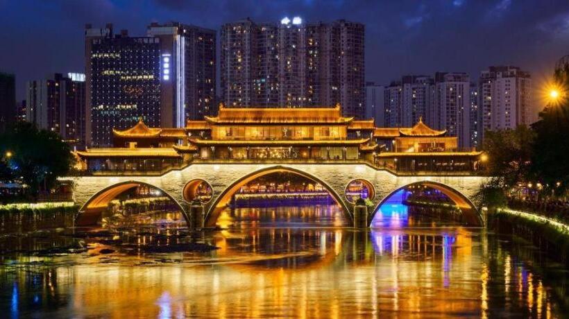 בית מלון כפרי Jinjiang Inn Chendu Taikoo Li Dongfeng Bridge