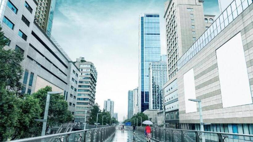 בית מלון כפרי Jinjiang Inn Chendu Taikoo Li Dongfeng Bridge